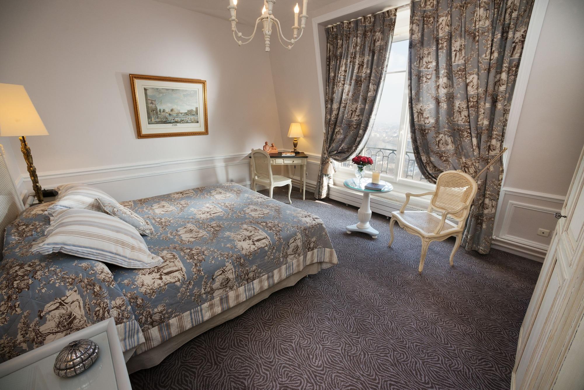 Pavillon Henri Iv 4*