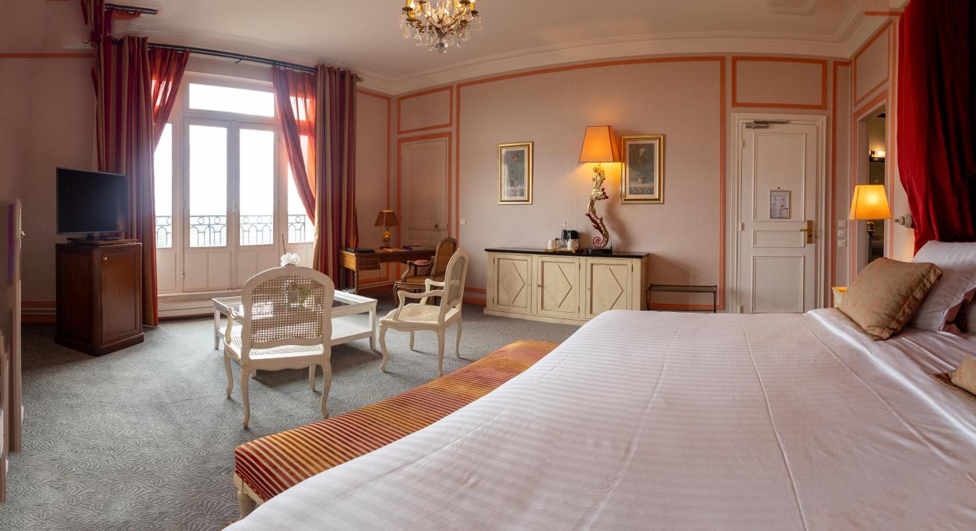 Pavillon Henri Iv 4*