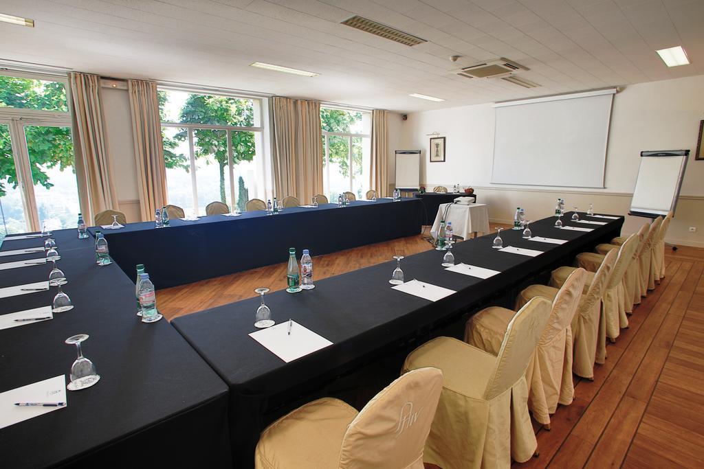 Hotel Pavillon Henri Iv 4*