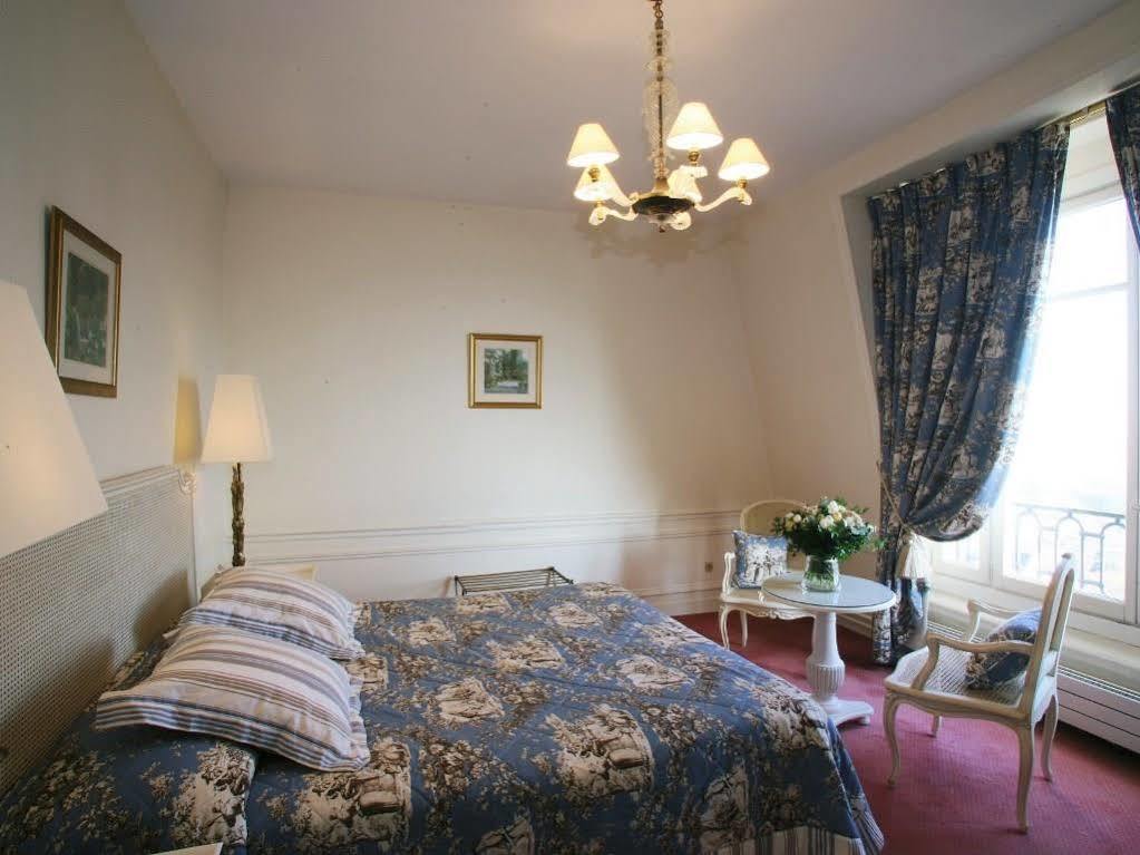 Pavillon Henri Iv Hotel