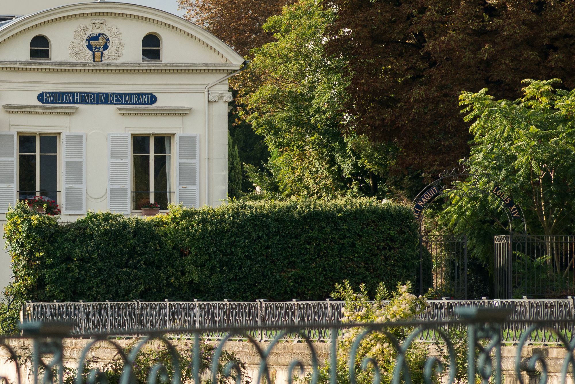 Pavillon Henri Iv Hotel